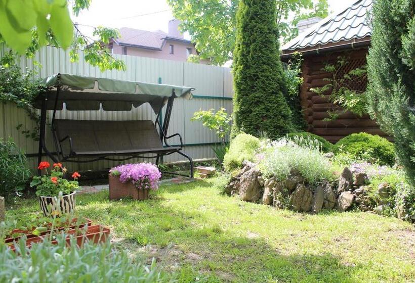 تختخواب و صبحانه затишний міні готель Rosky