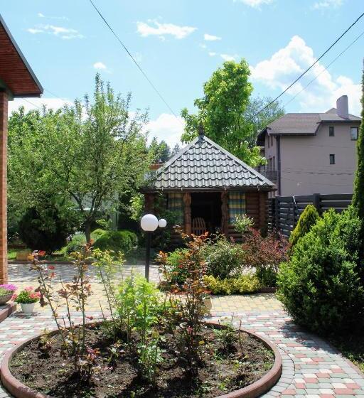 تختخواب و صبحانه затишний міні готель Rosky