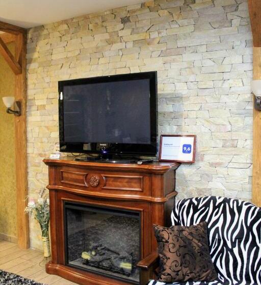 تختخواب و صبحانه затишний міні готель Rosky