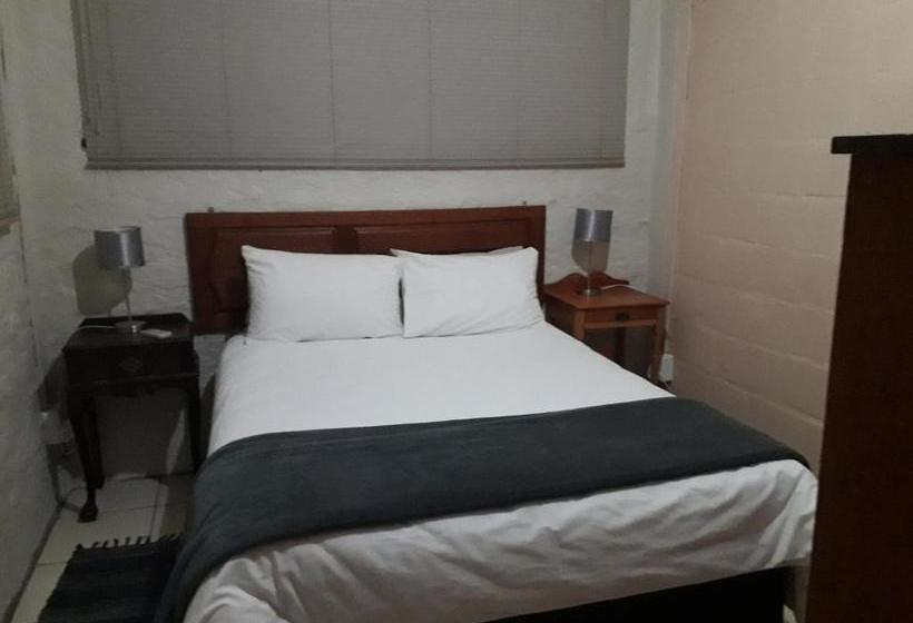 ベッドアンドブレックファースト Calvinia Guesthouse