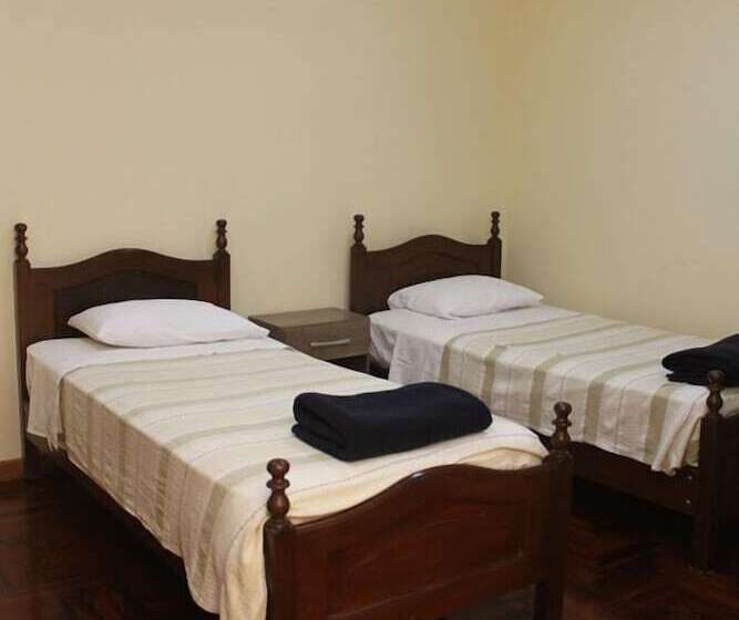 تختخواب و صبحانه Casa Huéspedes Pimentel