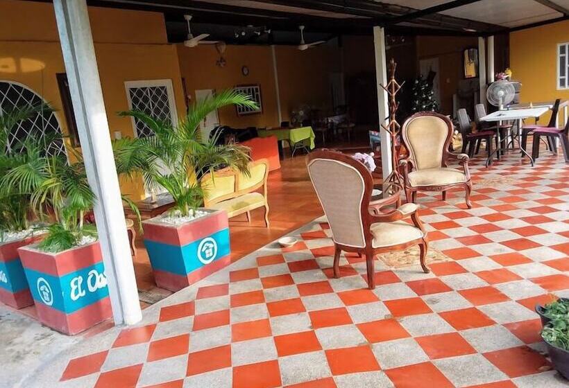 مبيت وإفطار C&h Campestre El Oasis