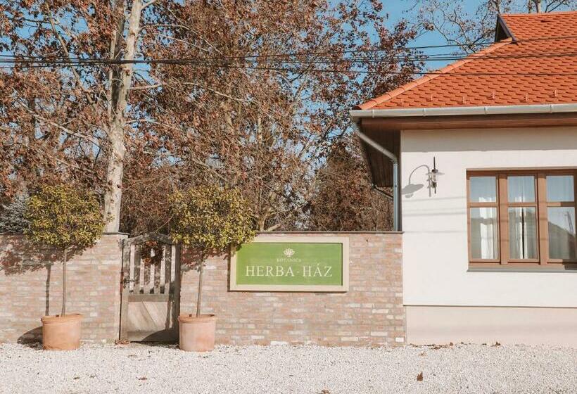 Bed and Breakfast Herba Ház