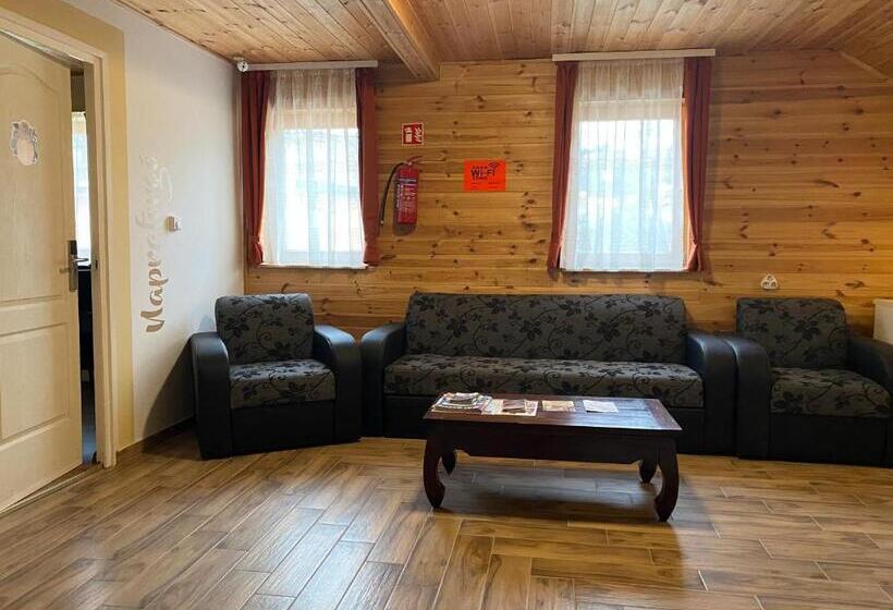 ベッドアンドブレックファースト Kamarás Klastrom House