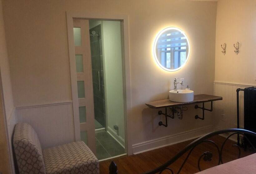 ベッドアンドブレックファースト La Maison Bellemare