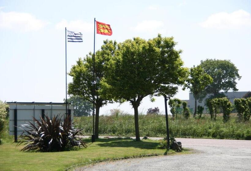 مبيت وإفطار La Pénate