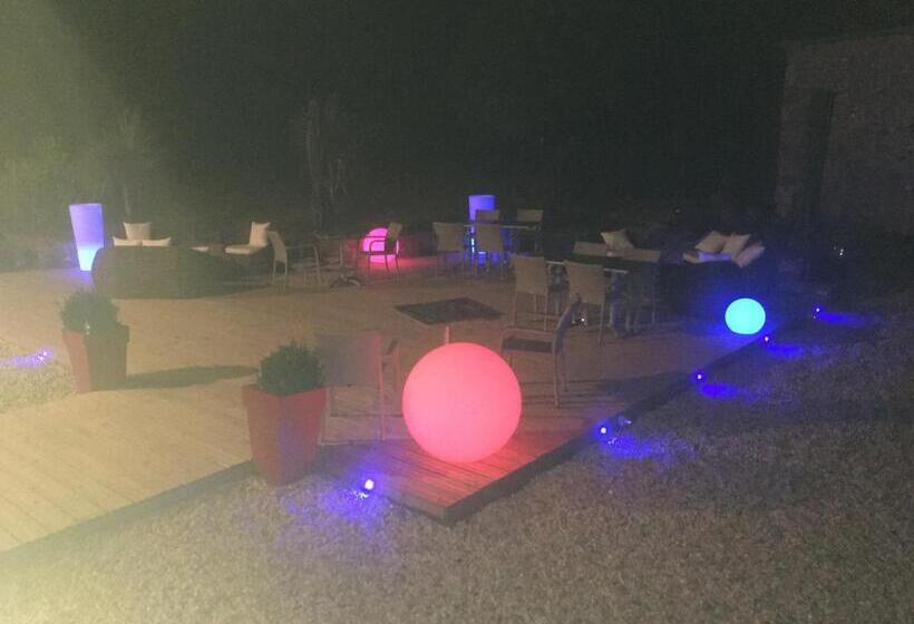 مبيت وإفطار La Pénate