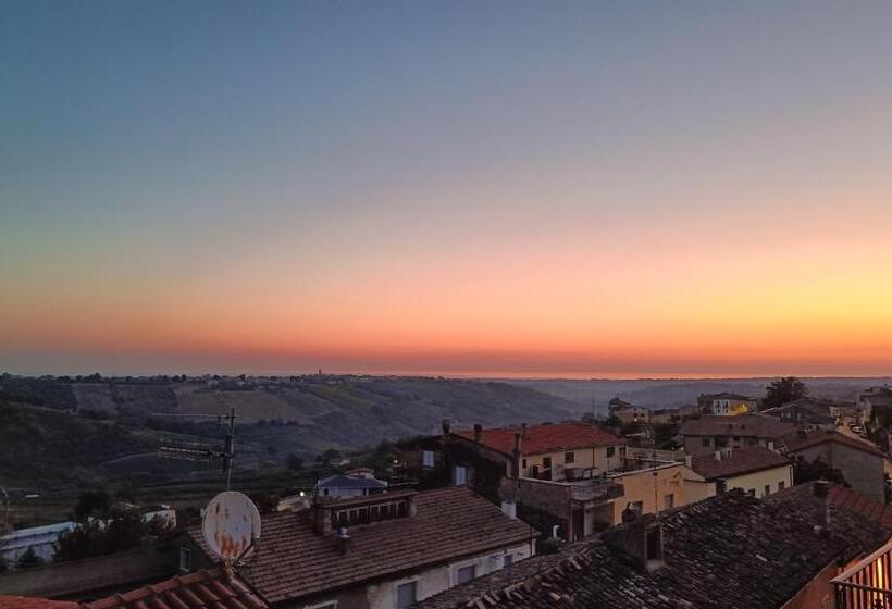 مبيت وإفطار La Seconda Luna