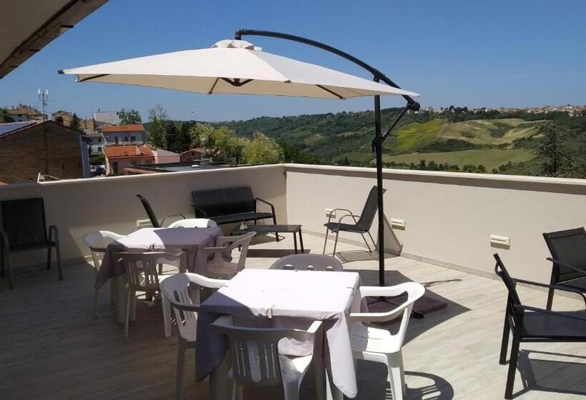 مبيت وإفطار La Seconda Luna