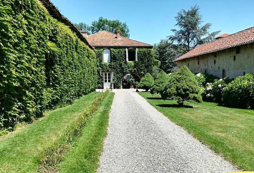 Bed and Breakfast La Seigneurie De Tillac
