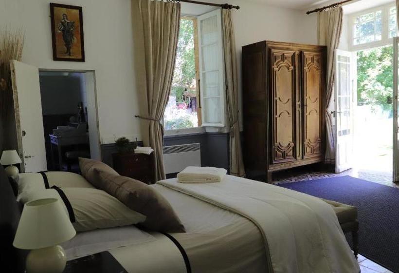 Bed and Breakfast La Seigneurie De Tillac