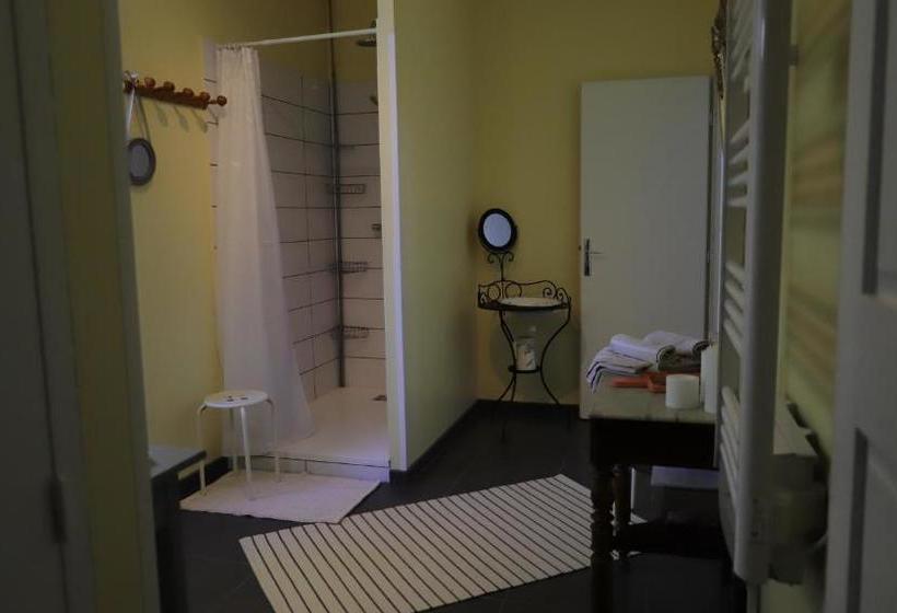 Bed and Breakfast La Seigneurie De Tillac