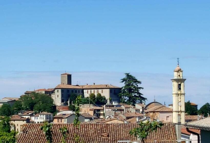 ベッドアンドブレックファースト La Terrazza Sui Vigneti Rovescala