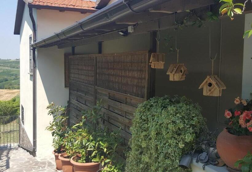 ベッドアンドブレックファースト La Terrazza Sui Vigneti Rovescala