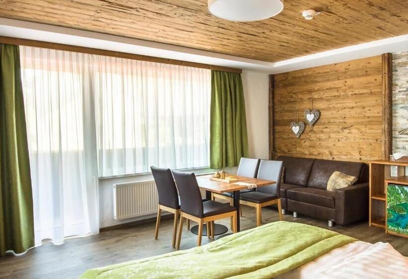 مبيت وإفطار Lorenzer Schlafstubn/haus Wanderl