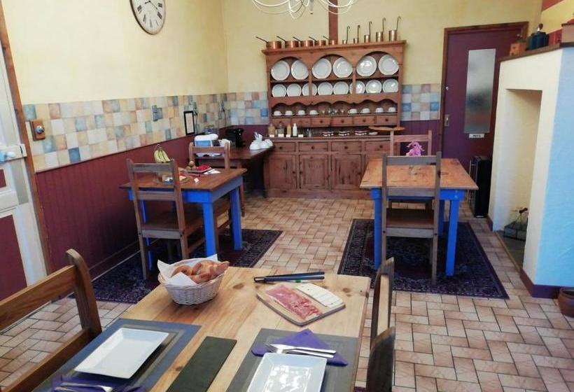 مبيت وإفطار No.15 Chambre Dhote