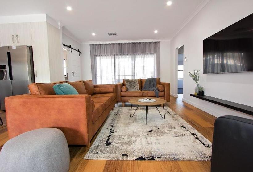 민박 The Clyde Greenock