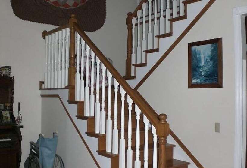 Grabers Green Gables B&b