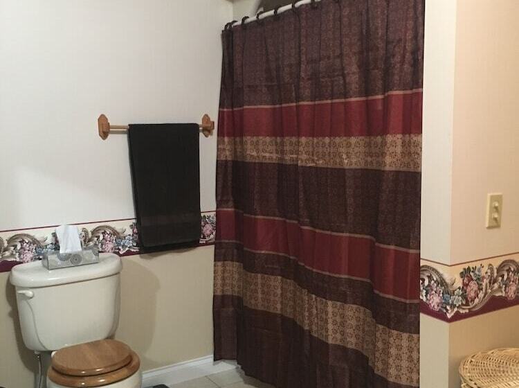 Grabers Green Gables B&b