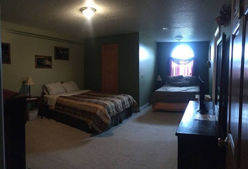 Grabers Green Gables B&b