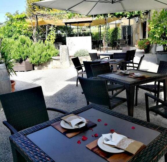 בית מלון כפרי Agriturismo Ostrouska