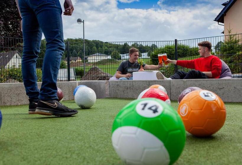 Отель Appartementhaus Eifeladventures