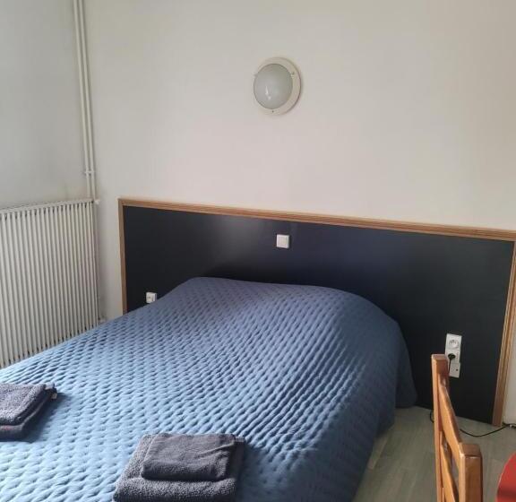 فندق Au Pont D Anjou