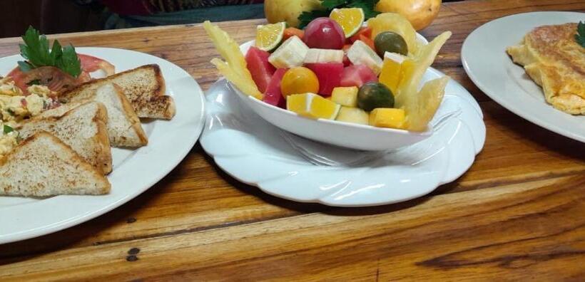 ホテル Calamari Baru