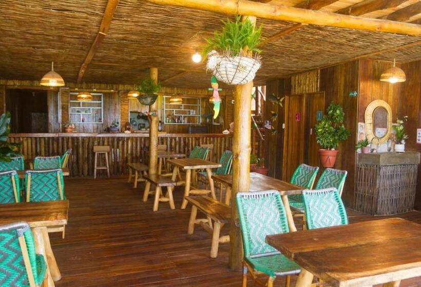 ホテル Calamari Baru