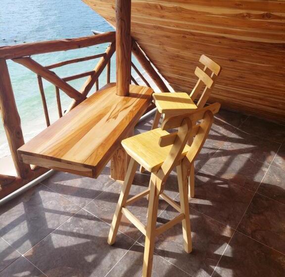 ホテル Calamari Baru