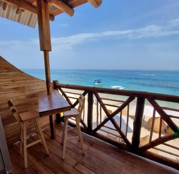 ホテル Calamari Baru