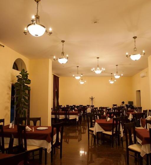 فندق Central Carei