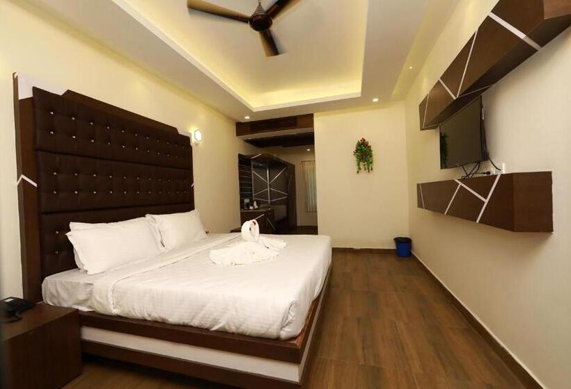 בית מלון כפרי Cs Empire