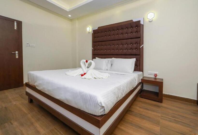 בית מלון כפרי Cs Empire