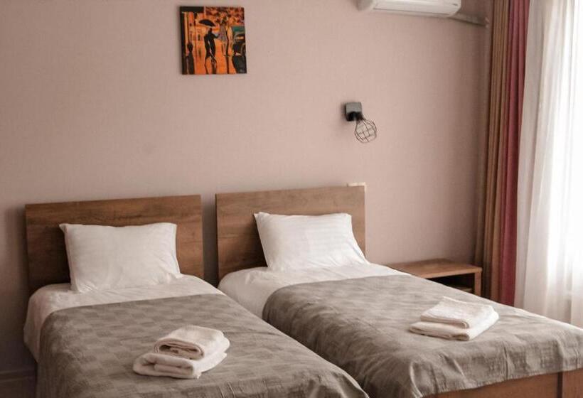 בית מלון כפרי Espresso