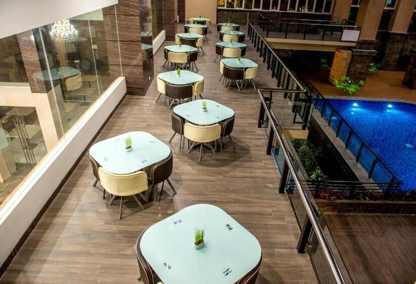 فندق Grand Padis