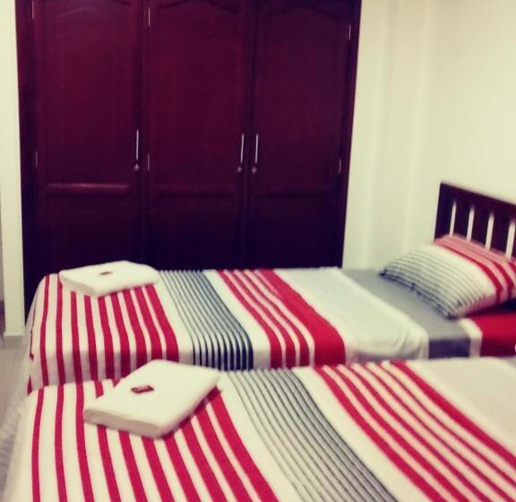 Отель Hospedaje Tuuma