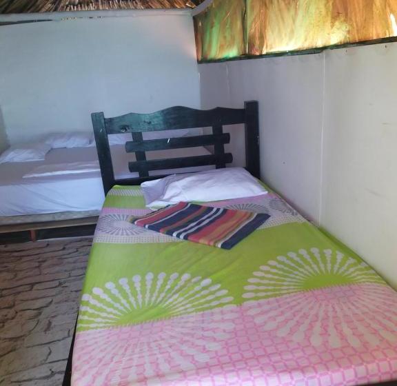 בית מלון כפרי Zulu Hostal