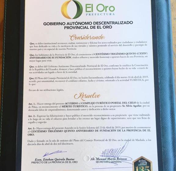 هتل Hostería Portal Del Cielo