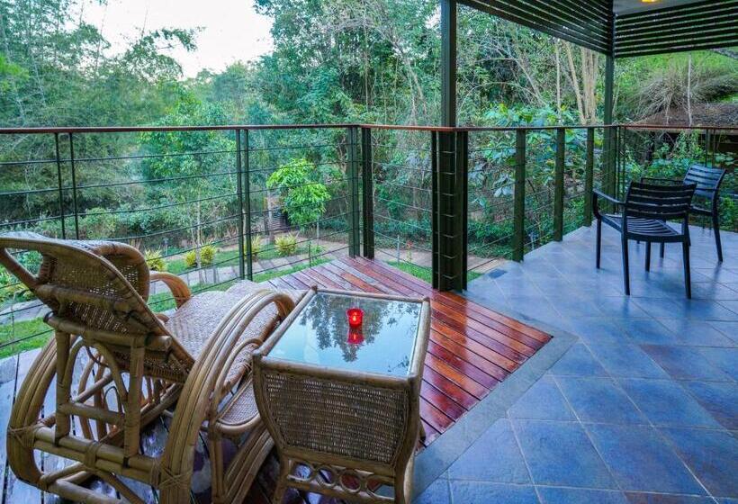 Hotel Kuruva Island Resort And Spa   By Kabini Breeze, Wayanad