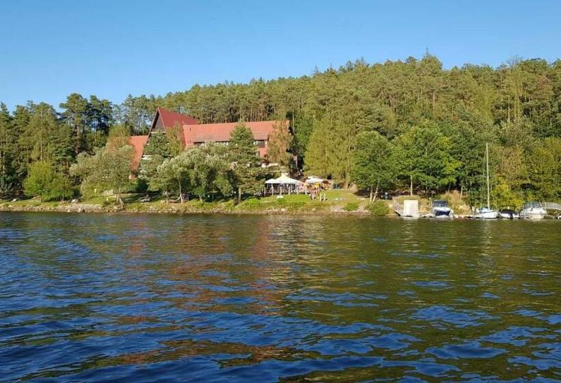 Отель Laguna Slapy