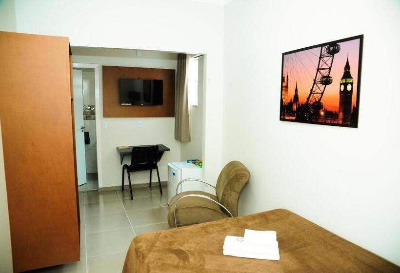 ホテル London Executive