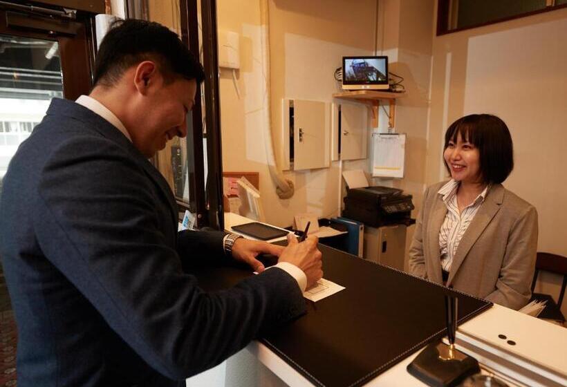 בית מלון כפרי Okinawa City