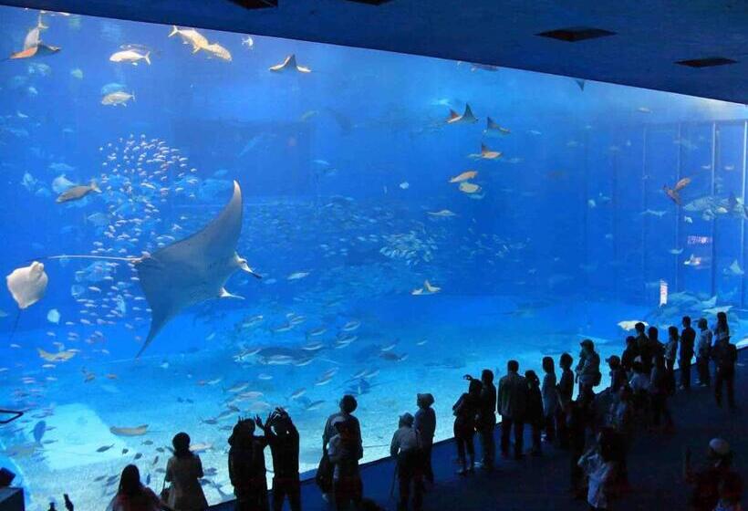 בית מלון כפרי Okinawa City