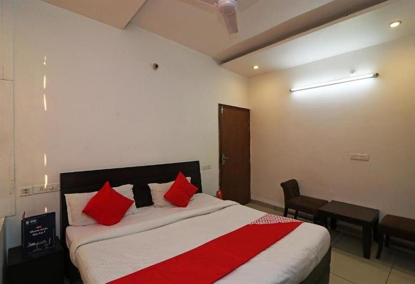 호텔 Oyo 22677  Mehfil