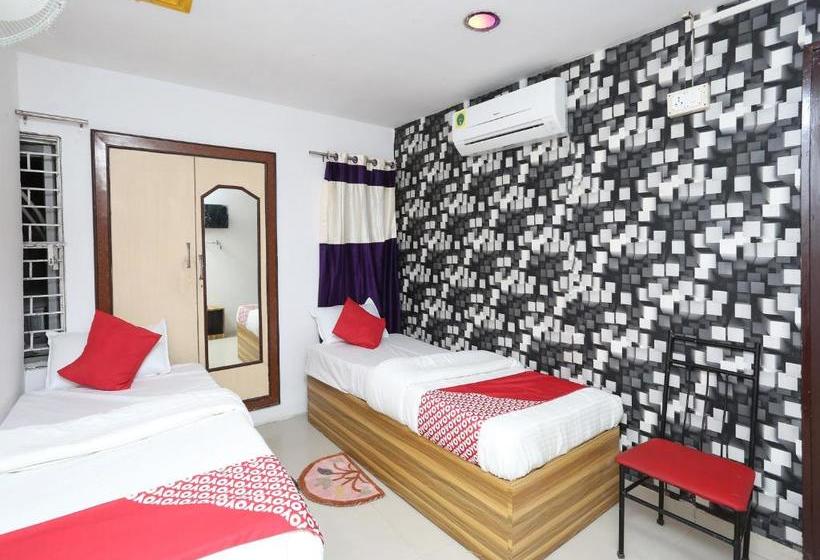 فندق Oyo 39756 Shanghai Lodge