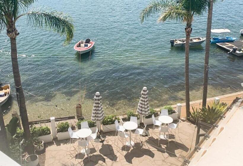 هتل Pasadena Sydney