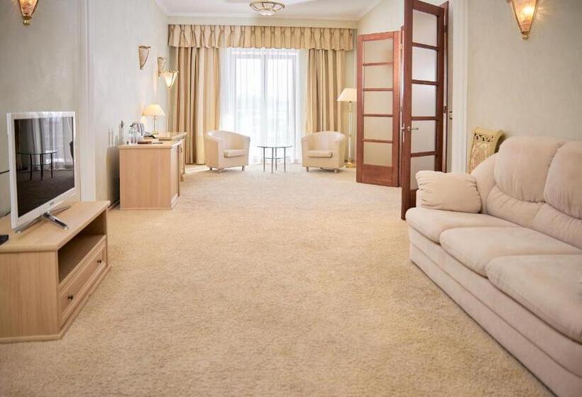 فندق Platium Spa&resort