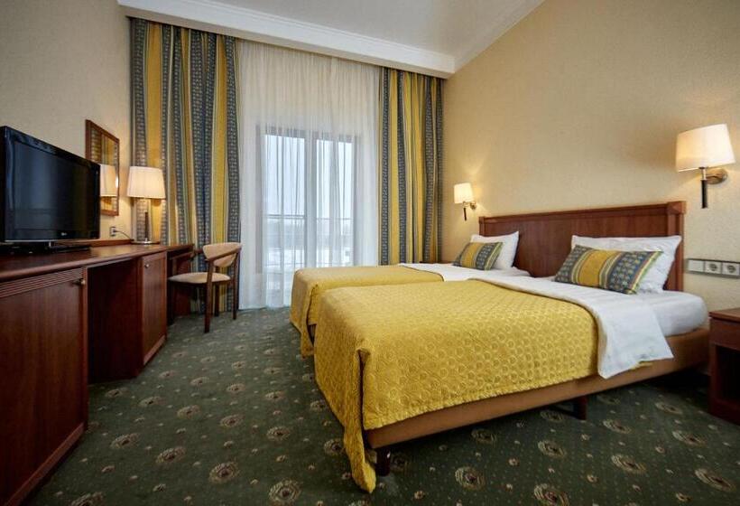 فندق Platium Spa&resort