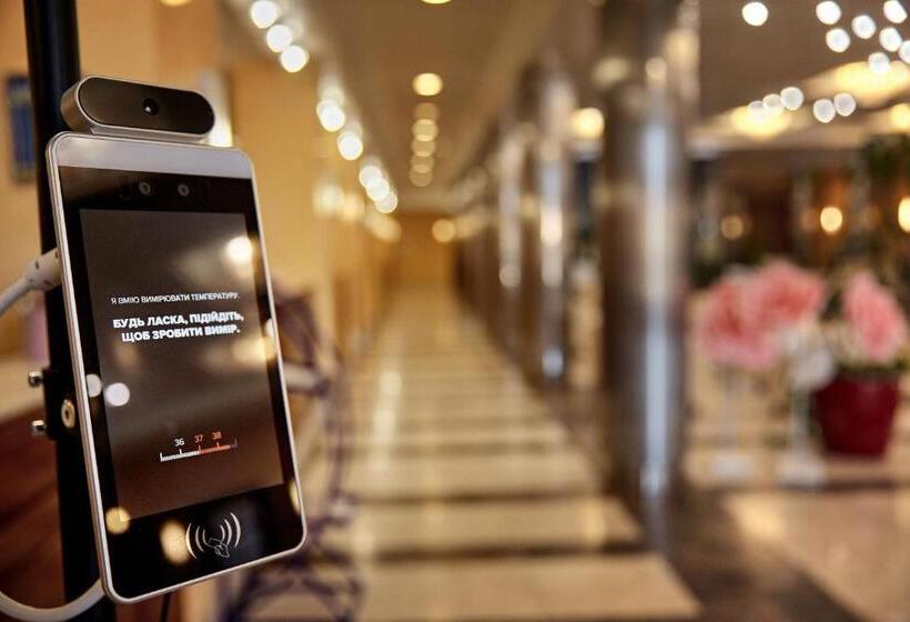 فندق Platium Spa&resort